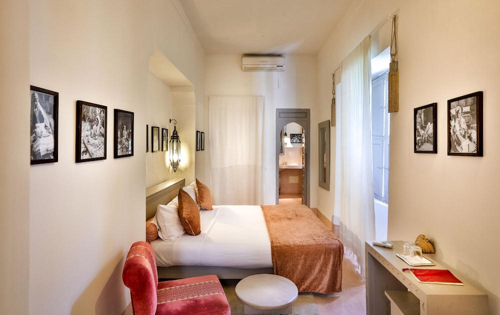 Standard Room, 1 Bedroom, Non Smoking - Photo 5