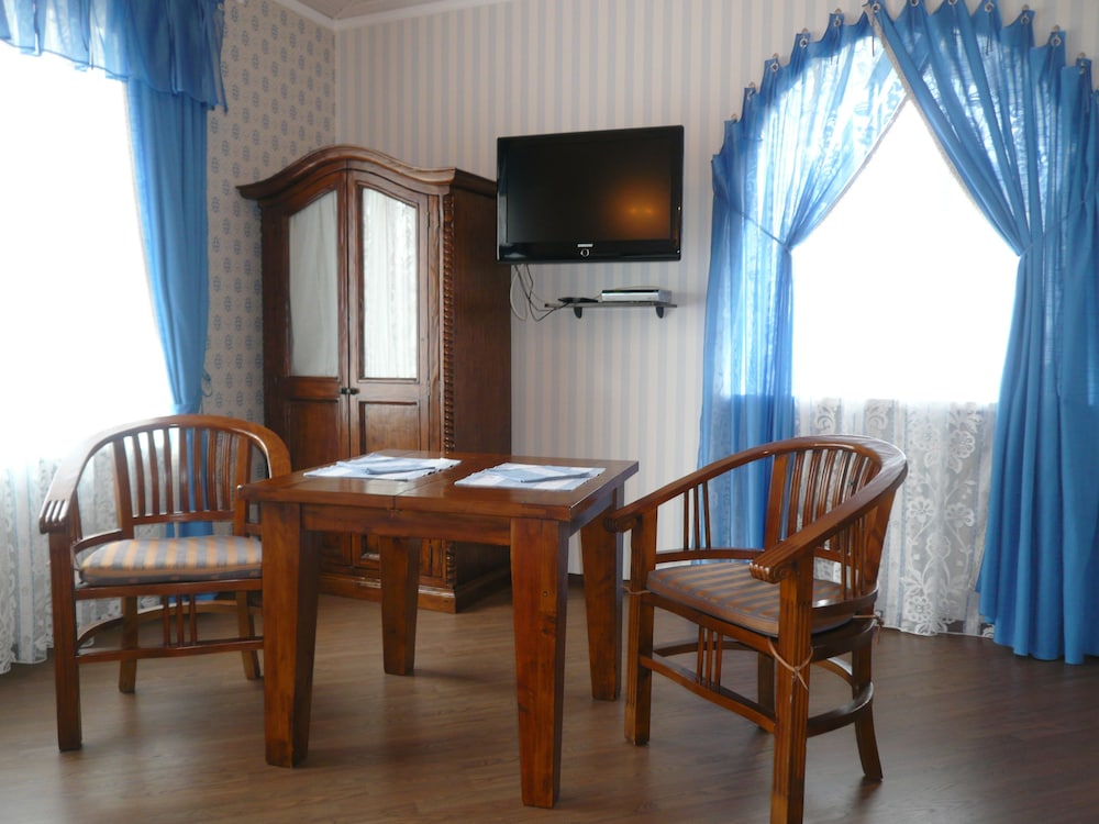Deluxe Double Room, Bathtub photo 2