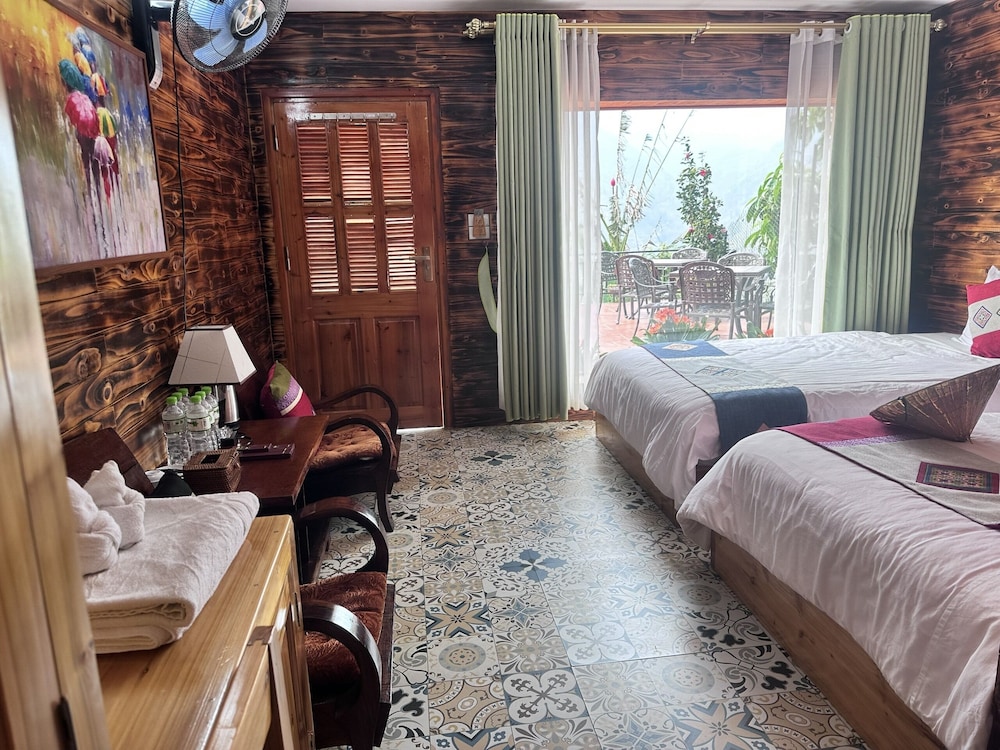 Deluxe Room, Mountain View - Photo 4