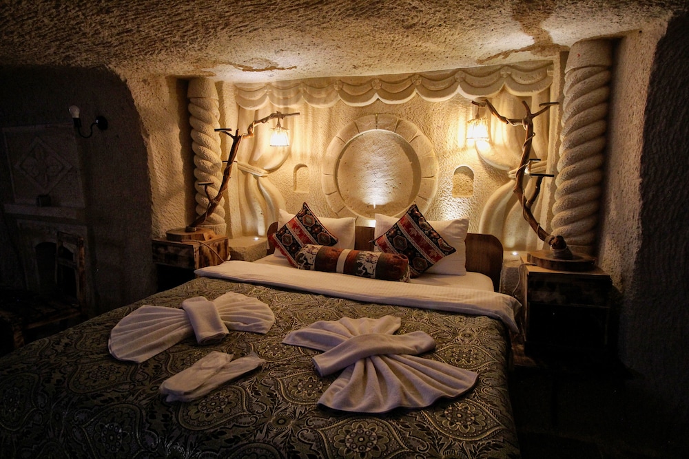 Honeymoon Room (Alesta) - Photo 44