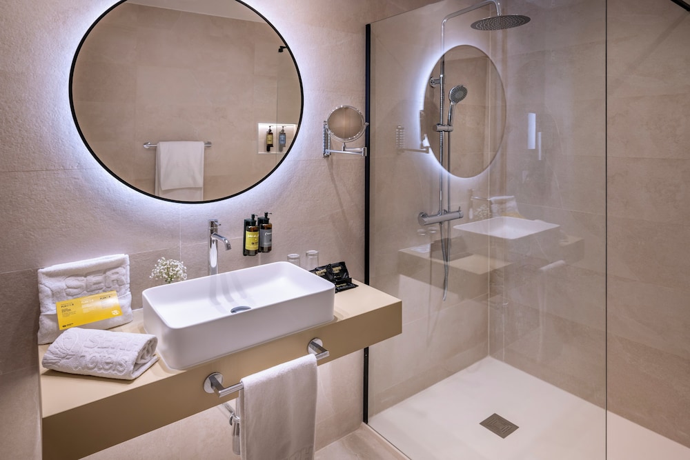 Hotel SERHS Rivoli Rambla - Photo 209
