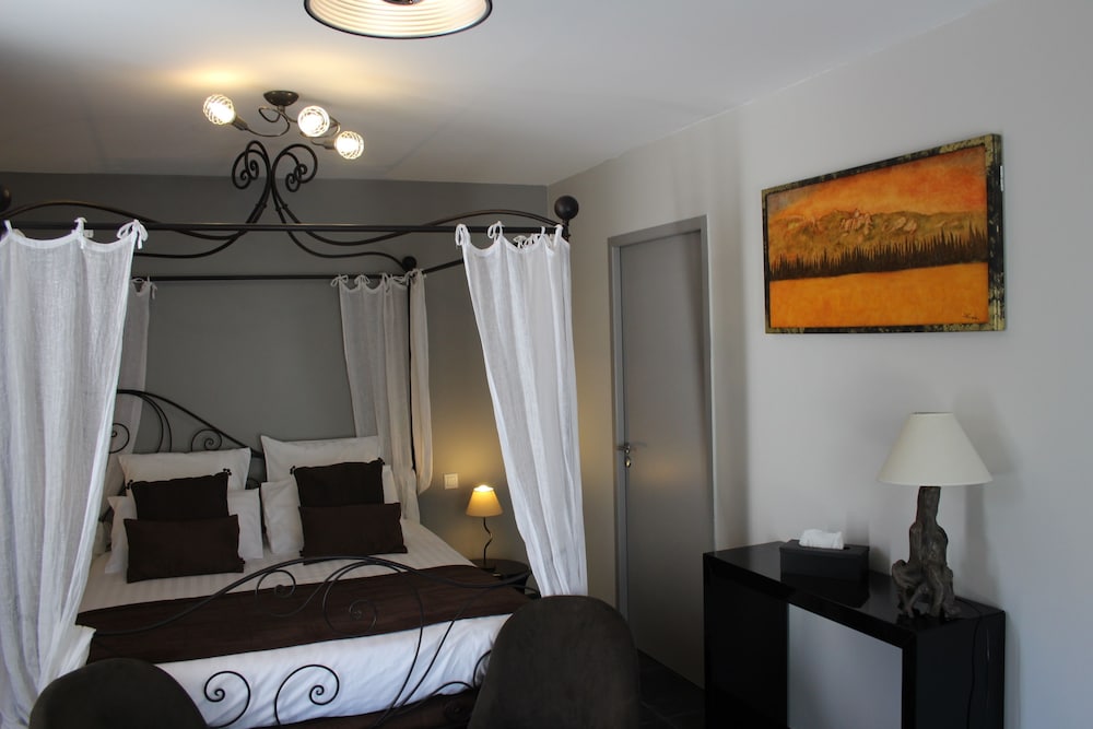 Romantic Double Room