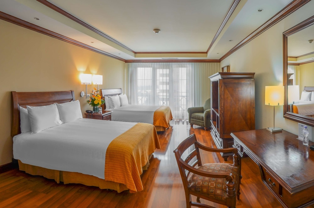 Junior Suites, 2 Double Beds photo 1