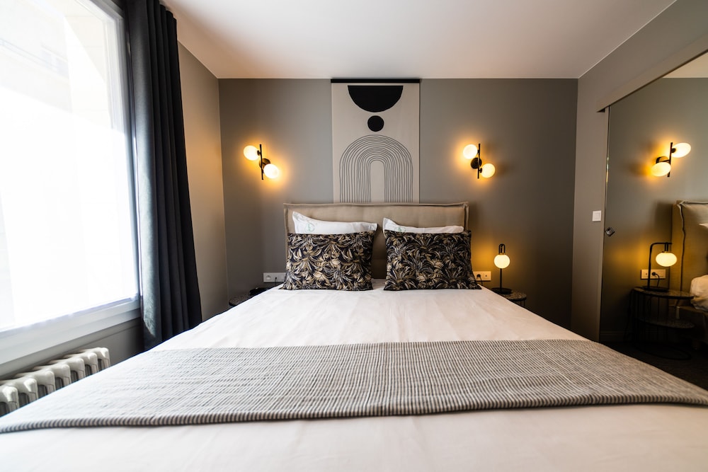 Superior Double Room - Photo 3