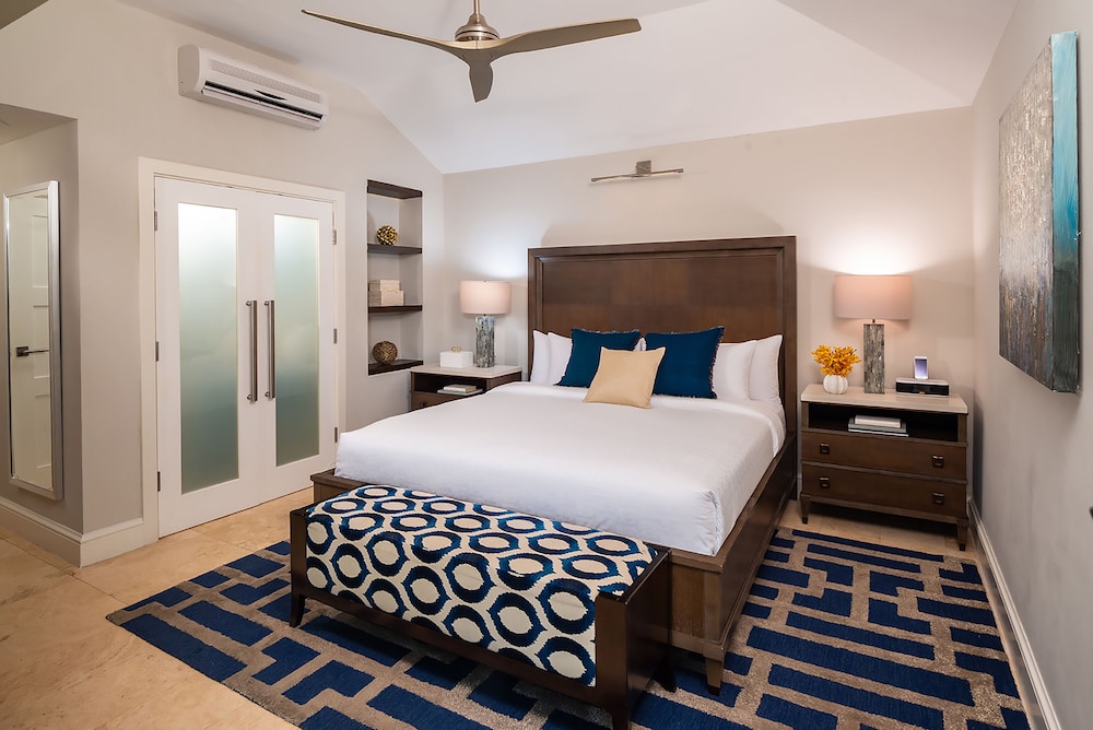 Villa luna di miele, 1 camera da letto, vista oceano parziale (Seaside Honeymoon Concierge Suite)