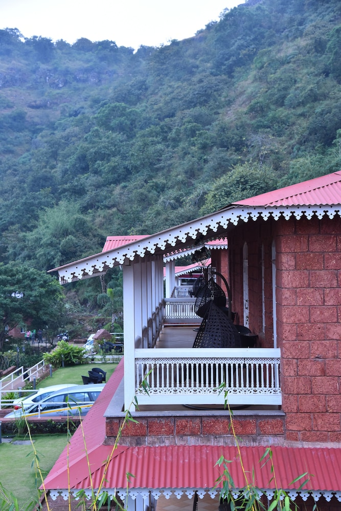 Executive Room, Valley View - Photo 3