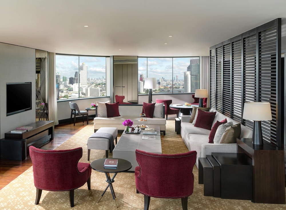 Royal Suite, 1 Bedroom, Club Lounge Access, River View