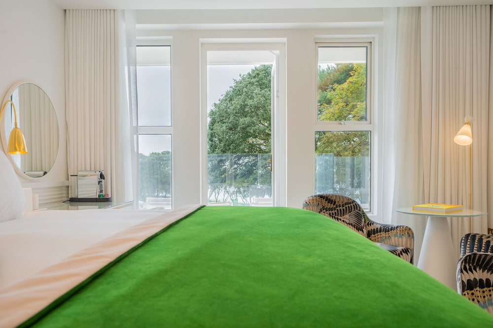 Deluxe Room, Sea View photo 3