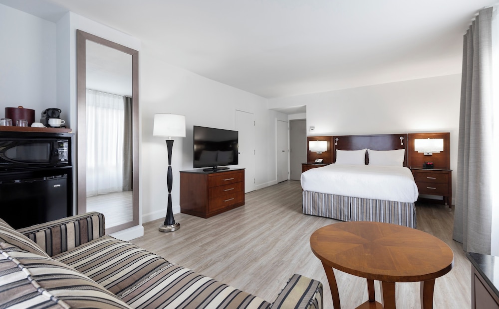 Executive Room, Multiple Beds - Photo 1