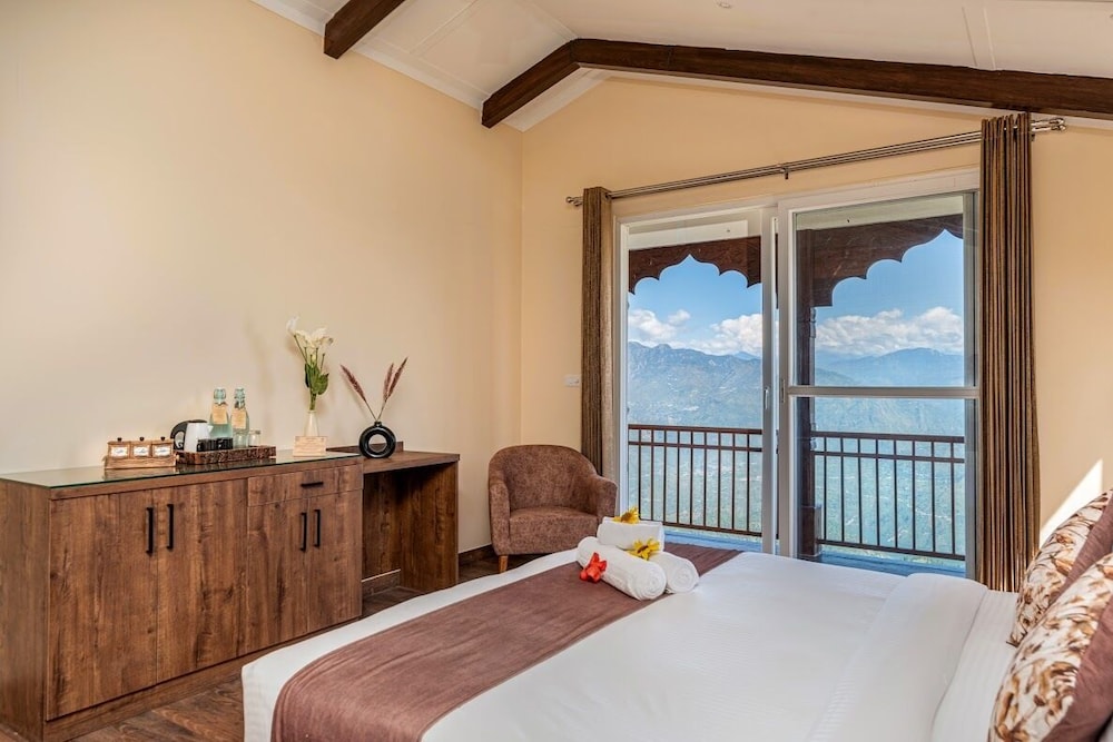 Deluxe Double Room photo 2