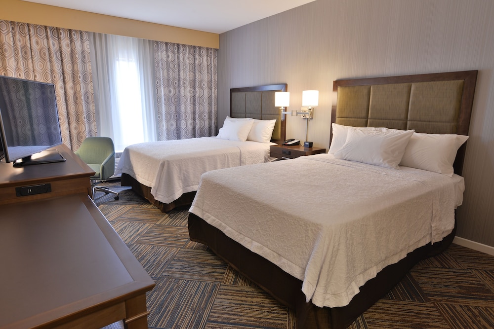 Room, 2 Queen Beds, Accessible photo 1