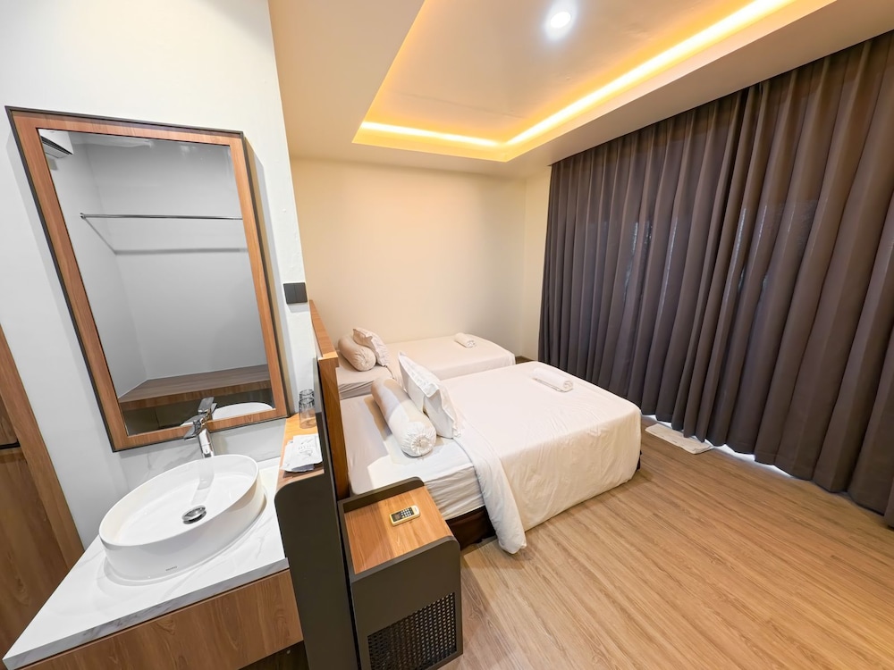 Sea View Room photo 2