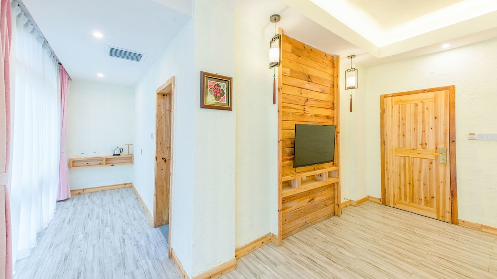 Comfort Double Room, City View photo 2