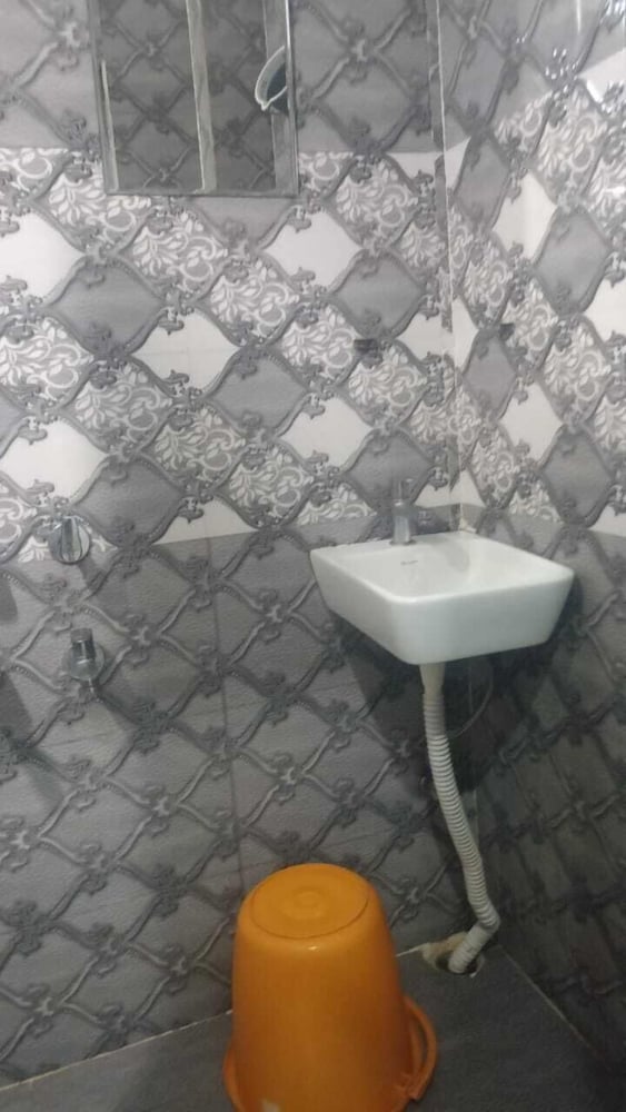 Deluxe Single Room, 1 Bedroom, Smoking, Air conditioning photo 2