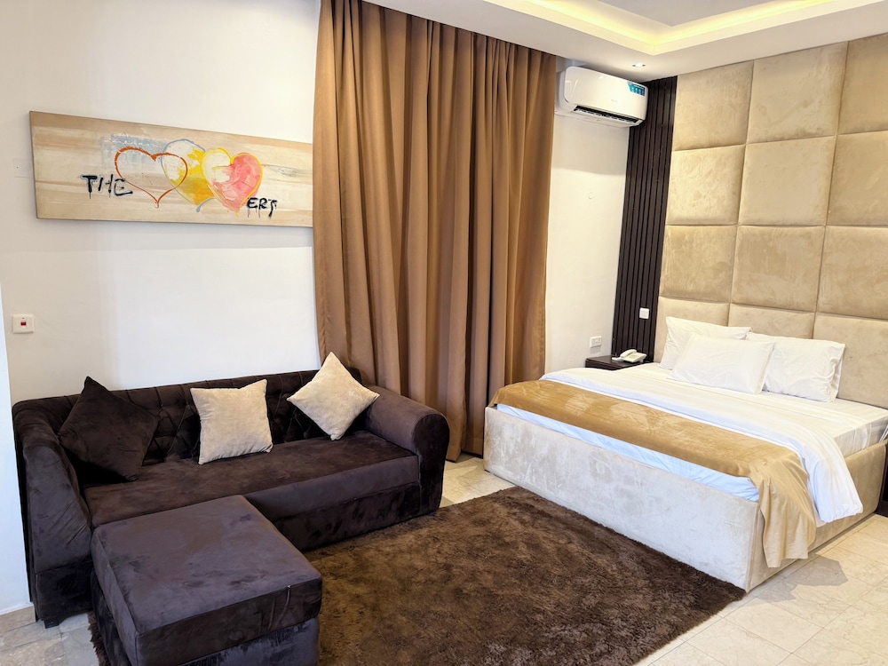 Premium Studio