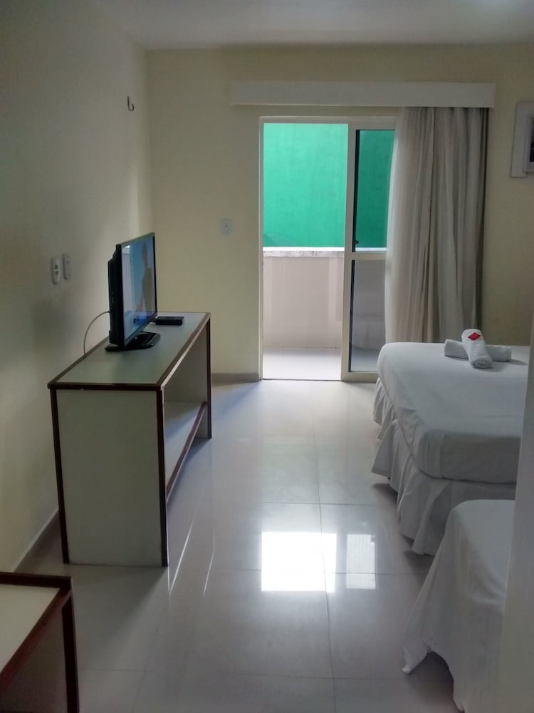 Room, Partial Sea View