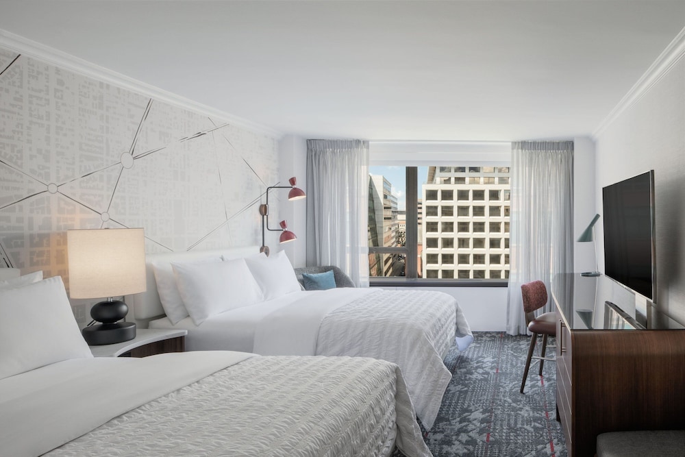 Classic Room, 2 Queen Beds - Photo 1