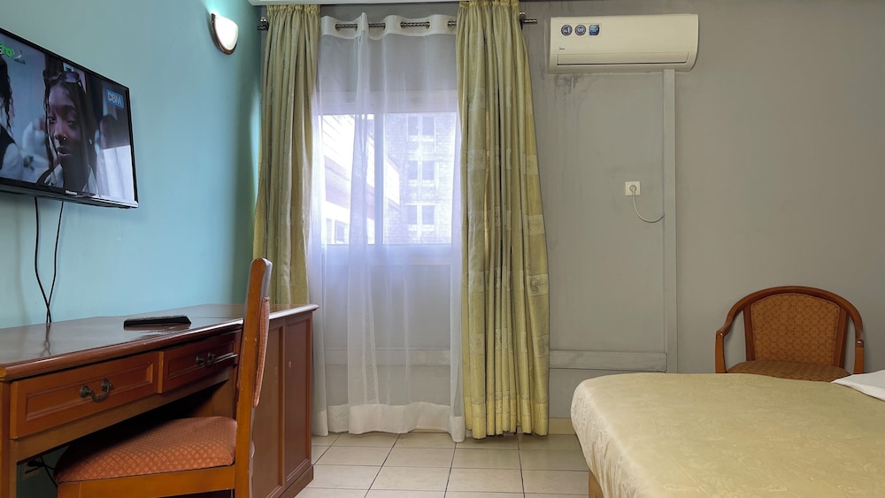 Standard Double Room, City View photo 2