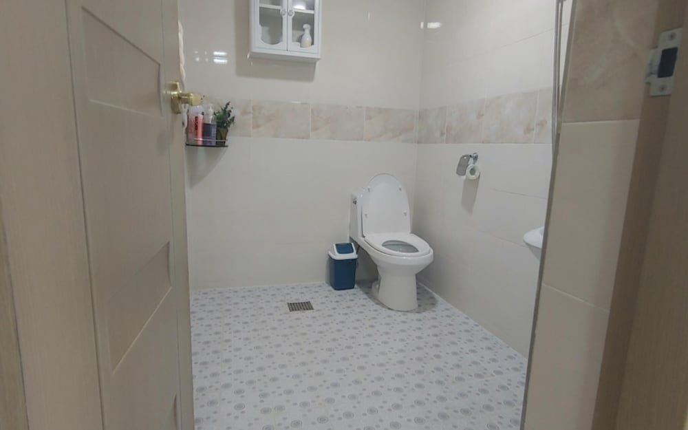 Room (Prince (Check-In by 2200)) - Photo 3