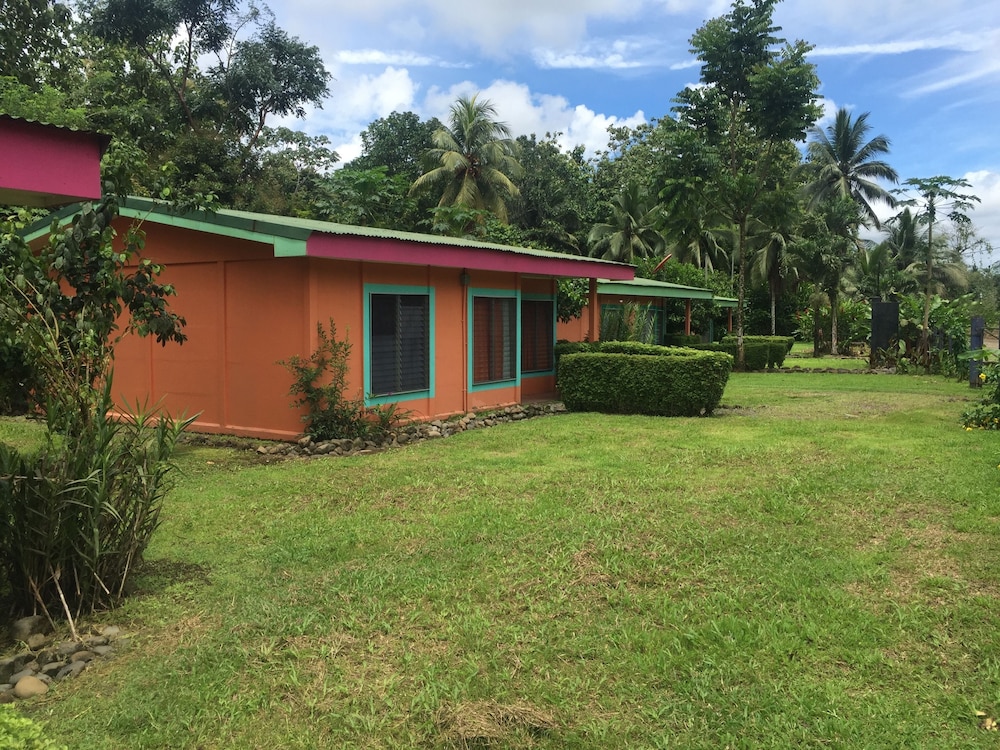 Basic Cottage, 2 Bedrooms photo 2