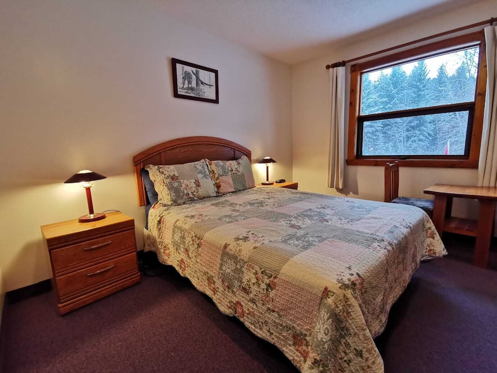 Comfort Room, 1 Queen Bed