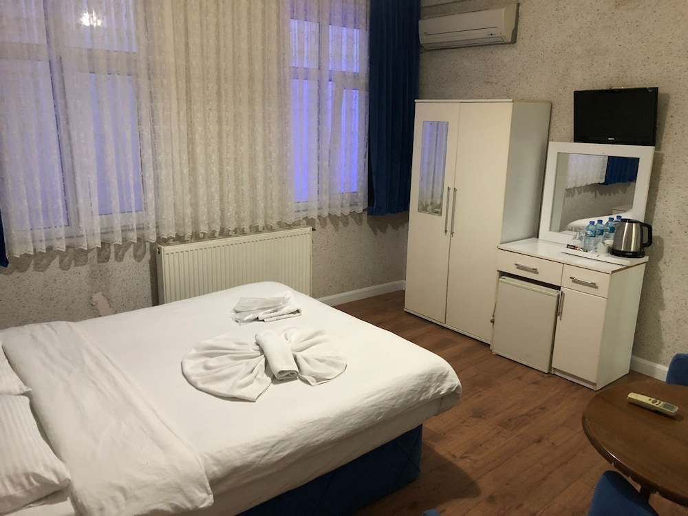 Standard Double Room photo 2