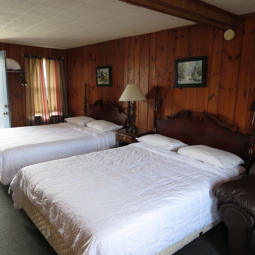 Double Room, 2 Double Beds photo 1