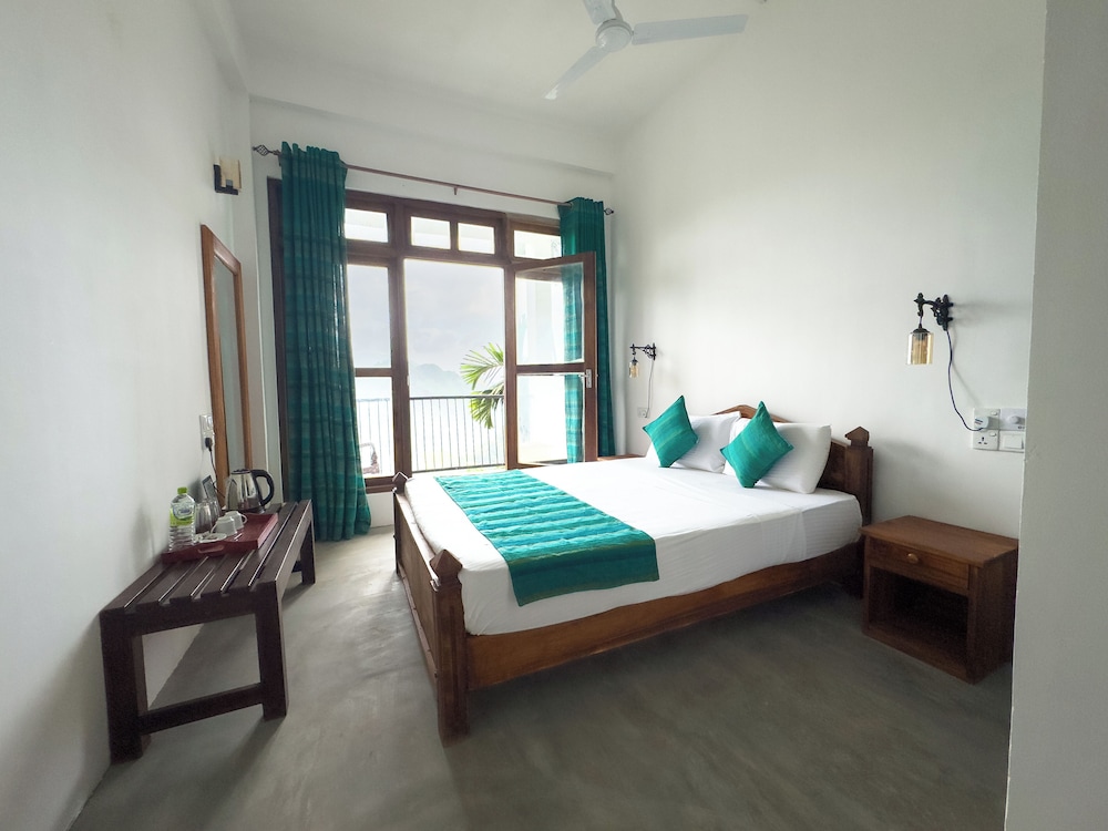 Honeymoon Double Room photo 2