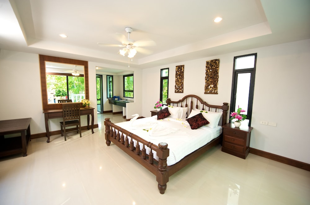 Lagoon Room - Photo 2