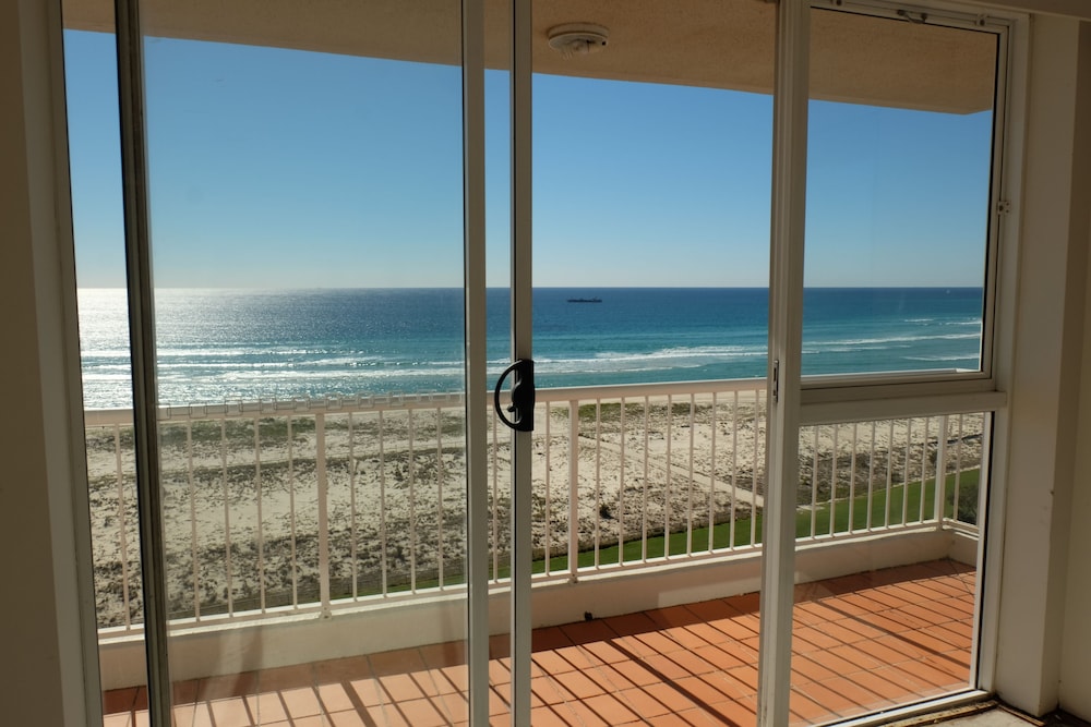 Two Bedroom Standard Ocean View photo 2