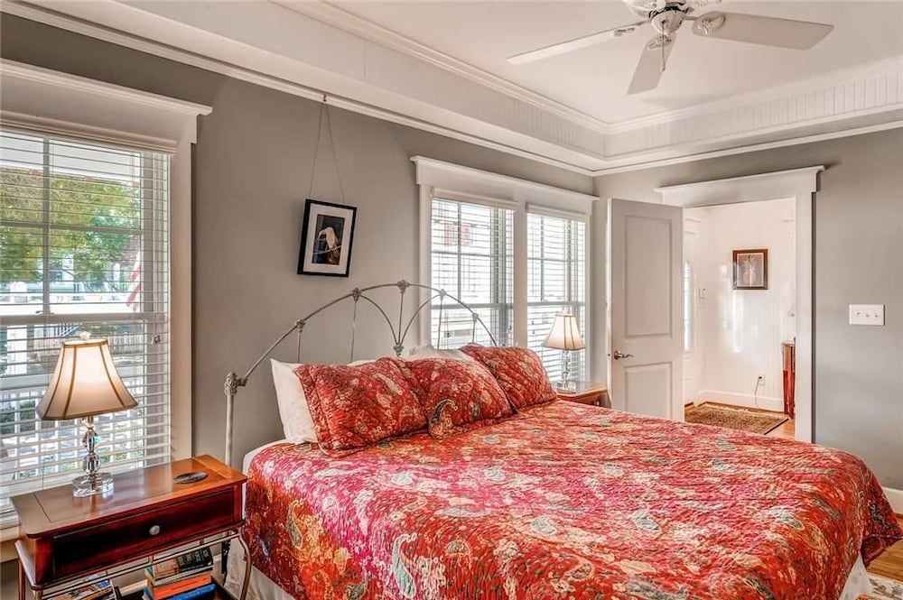 Family House, 6 Bedrooms, River View photo 1