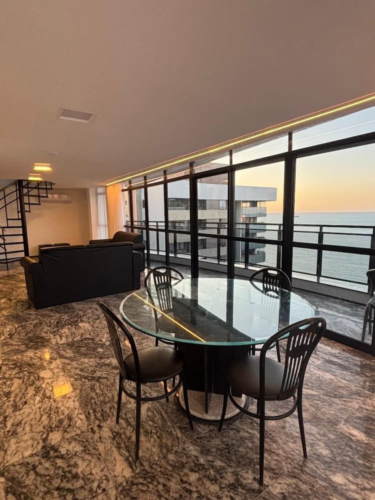 Presidential Apartment photo 1