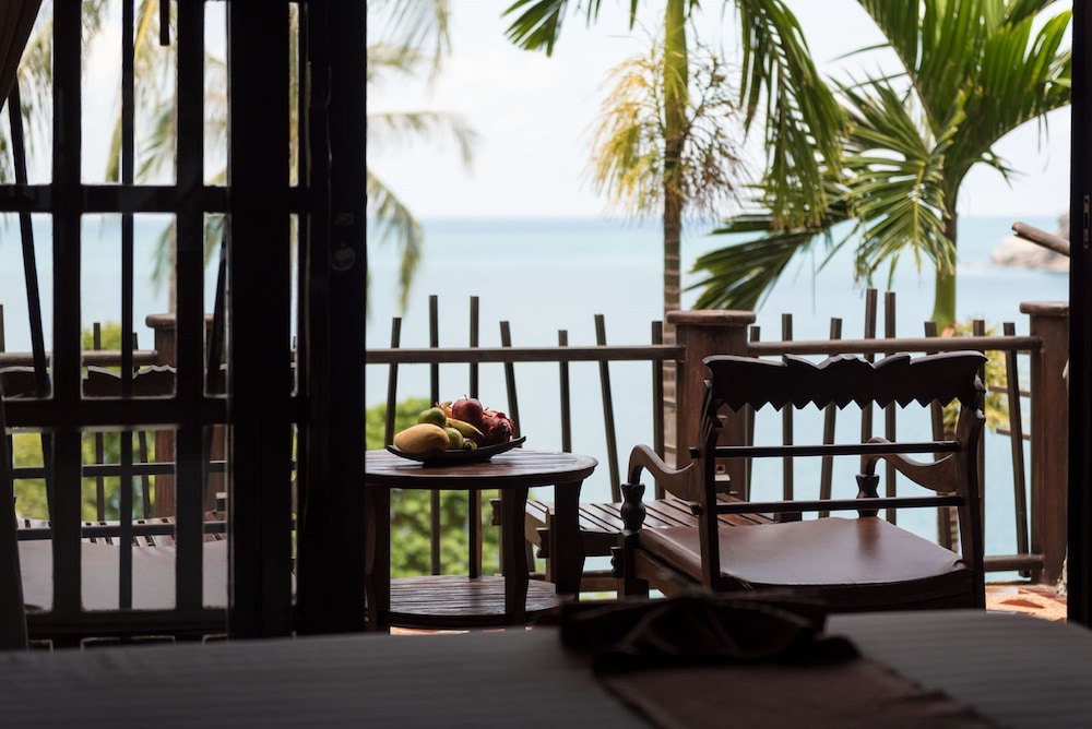 Superior Hotel, Sea View - Photo 9