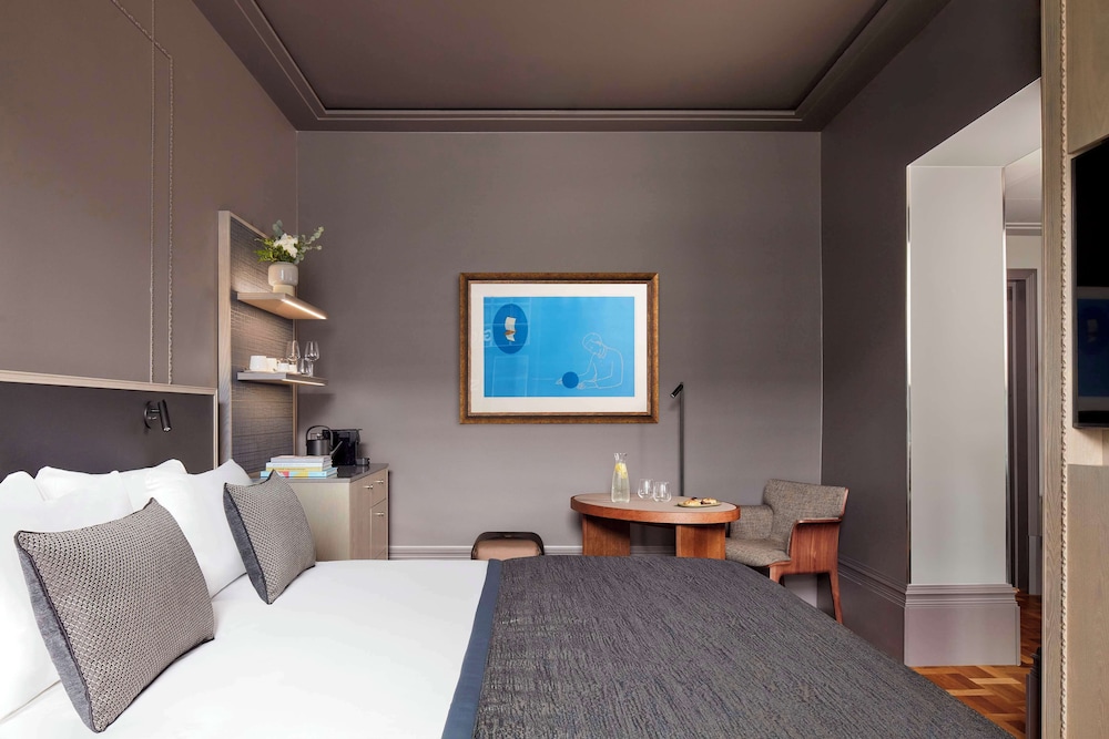 Premium Room (Extra Bed 3 Adults) photo 3