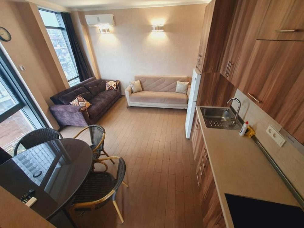 Family Apartment photo 2