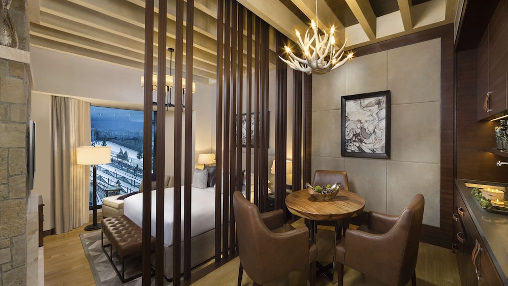 Aspen Ski Chalet - Access to Snow Park in Ski Dubai for 2, (once per stay) Private Butler