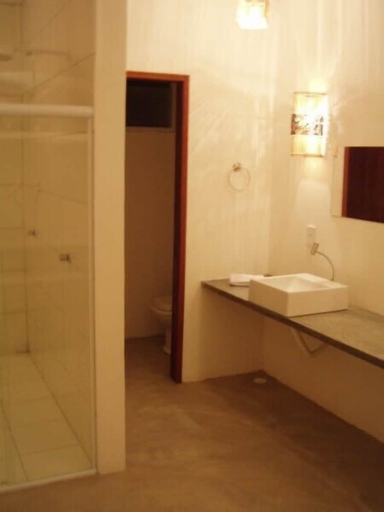 Romantic Double Room, 1 Bedroom, Garden View (Suite Sol) photo 3
