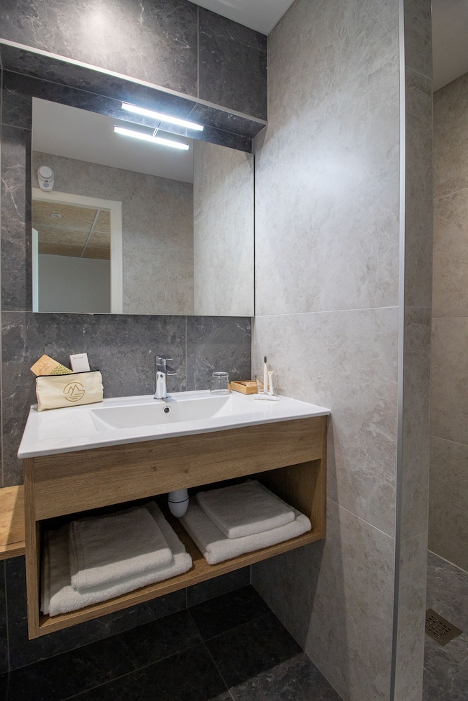 Classic Double Room - Photo 3