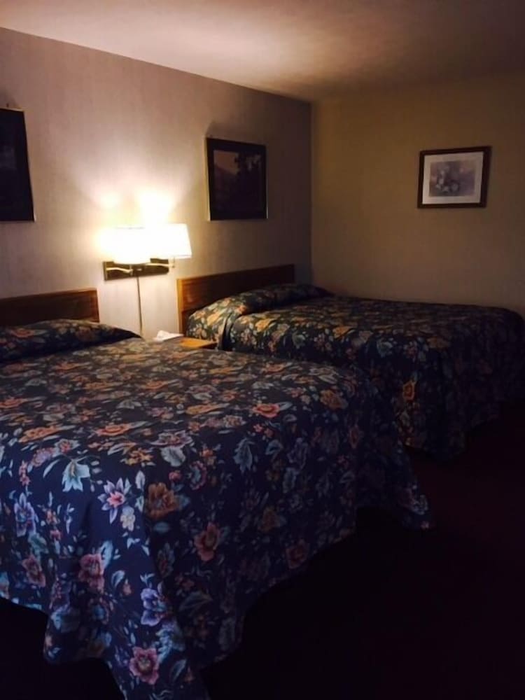 Standard Room, 2 Queen Beds