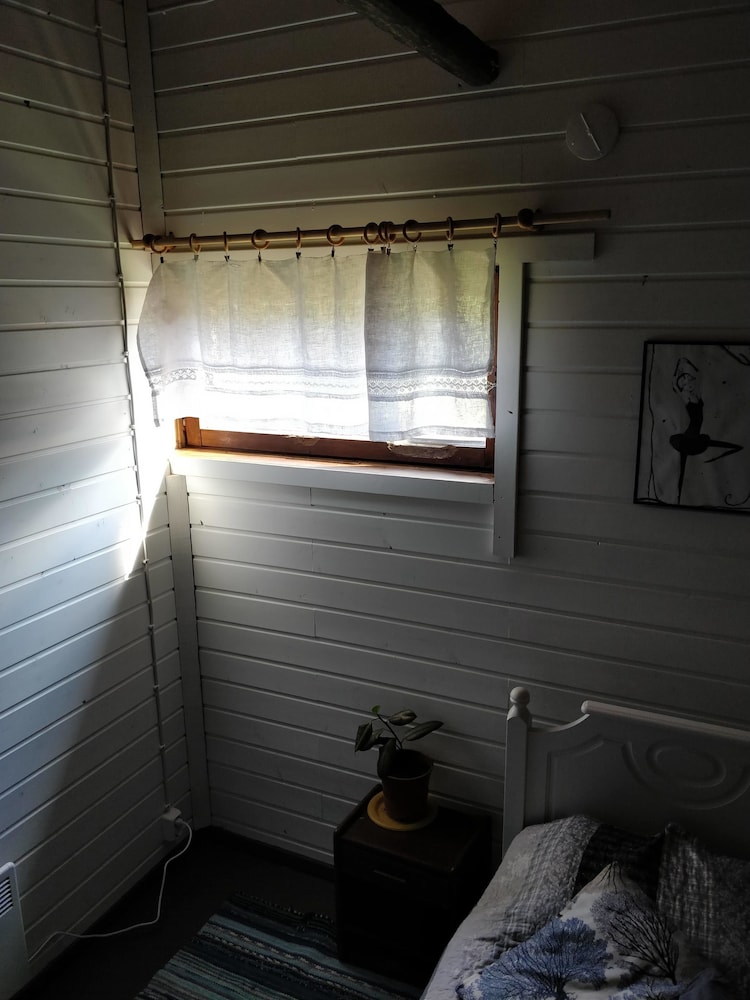 Basic Single Room, 1 Twin Bed, Accessible, Non Smoking photo 2