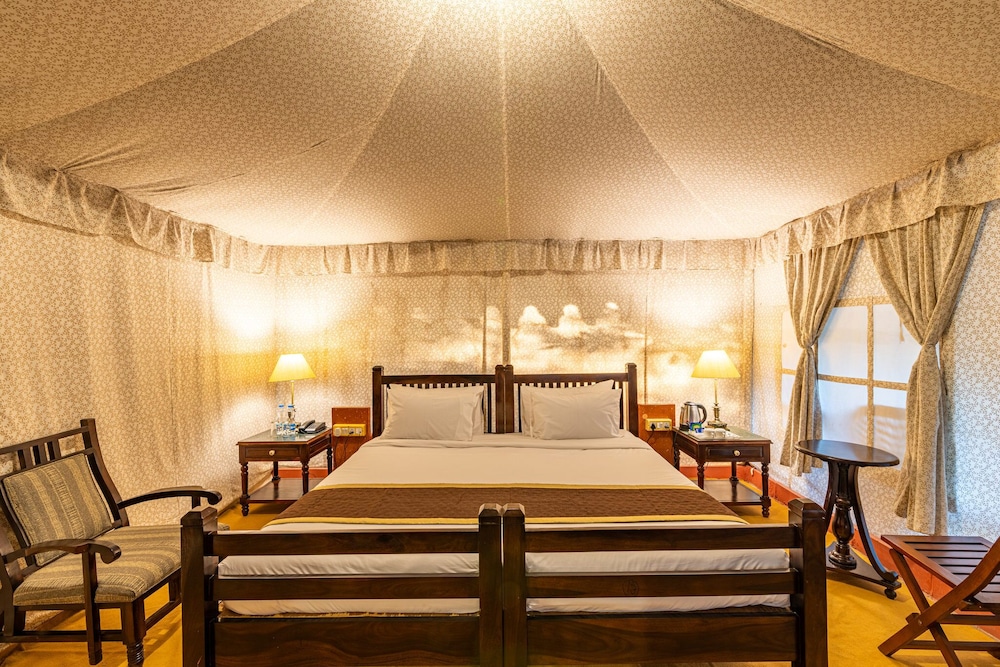 Luxury Tent photo 2