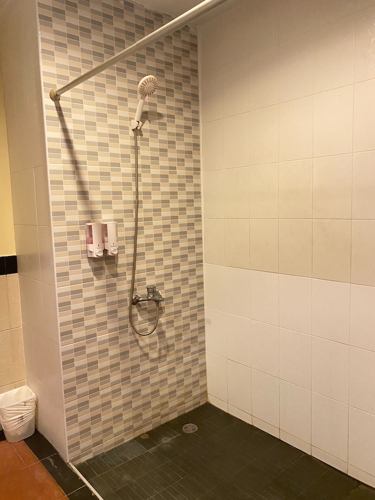 Deluxe Room, Pool Access - Photo 2