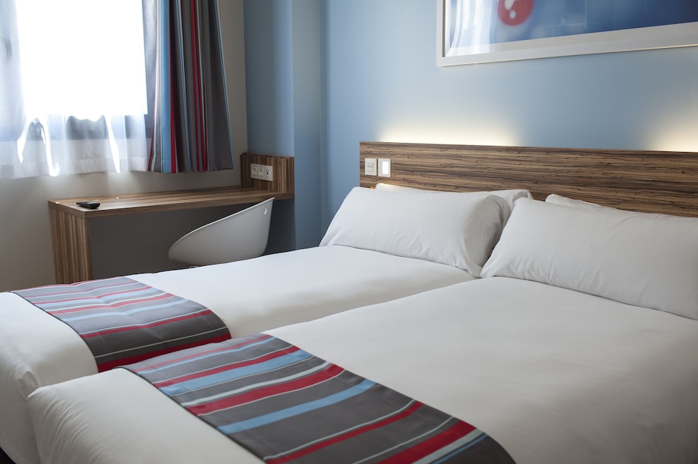 Standard Room photo 3