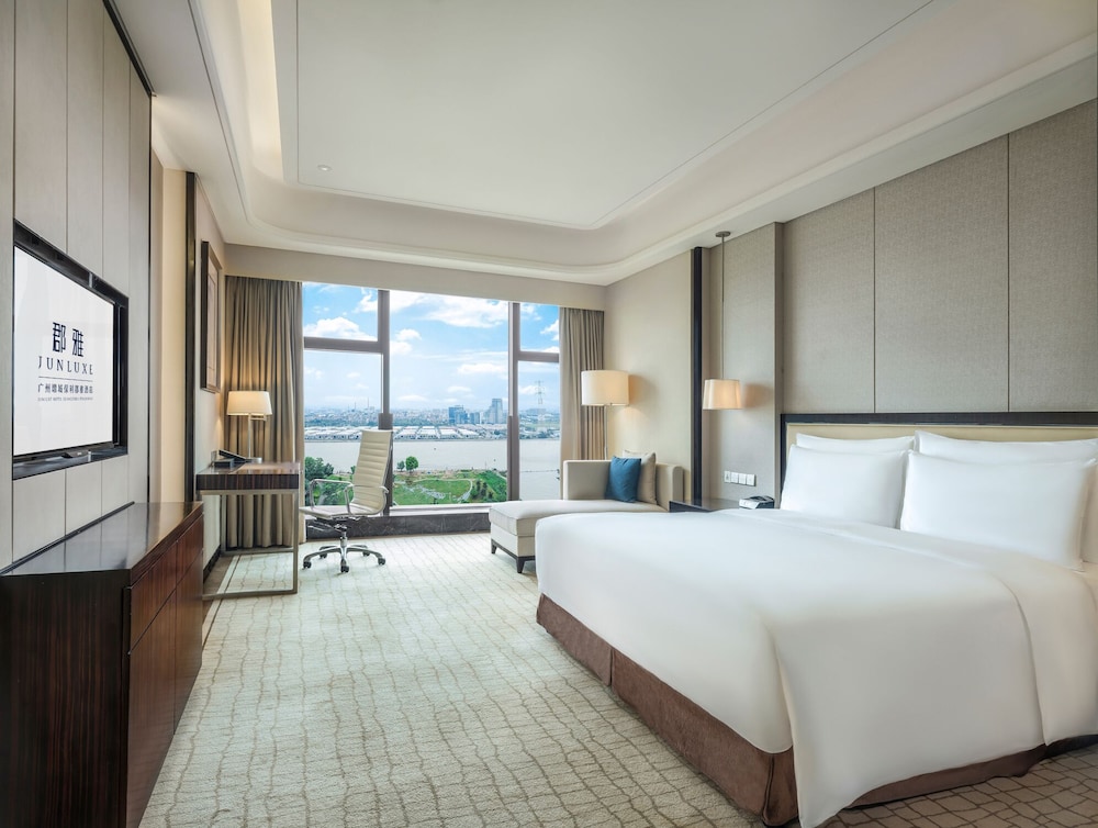 Classic Single Room