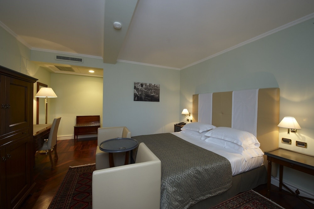 Economy Double Room - Photo 1