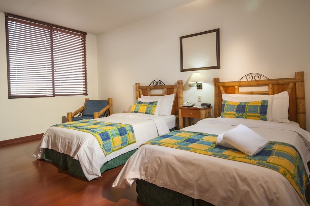 Basic Twin Room photo 1