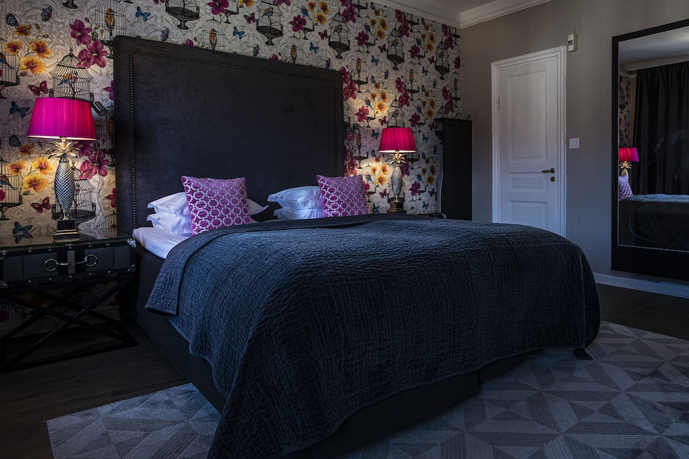 Standard Room, 2 Twin Beds, Non Smoking - Photo 19