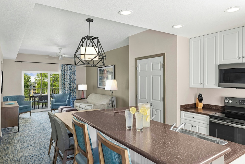 Villa, 2 Bedrooms, Balcony (Full Kitchen) - Photo 6