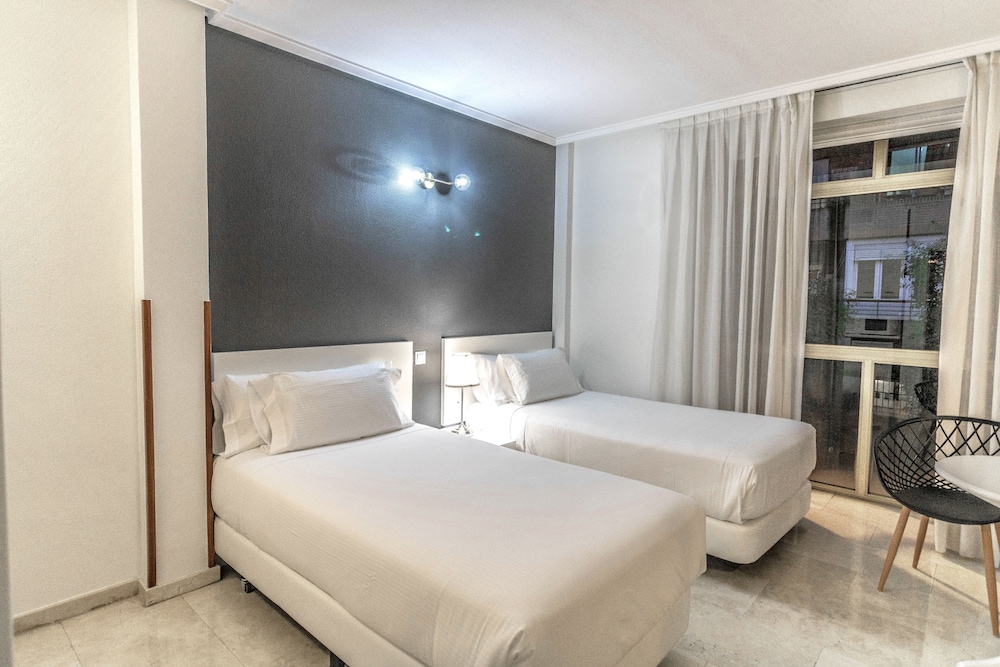 Classic Twin Room (Apartamento) - Photo 4