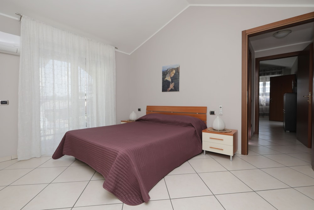 Superior Apartment photo 2